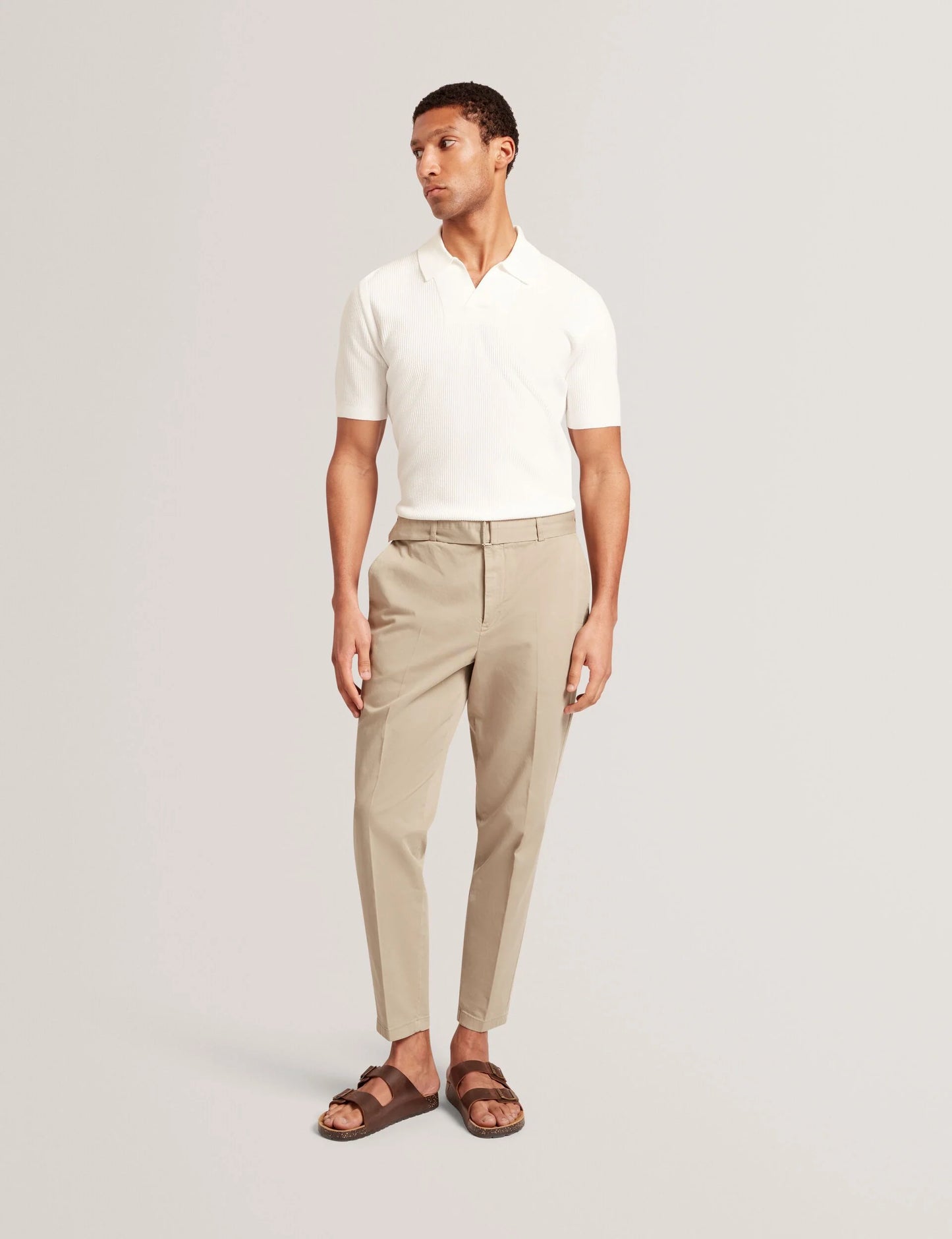 ARMODO | KHAKI