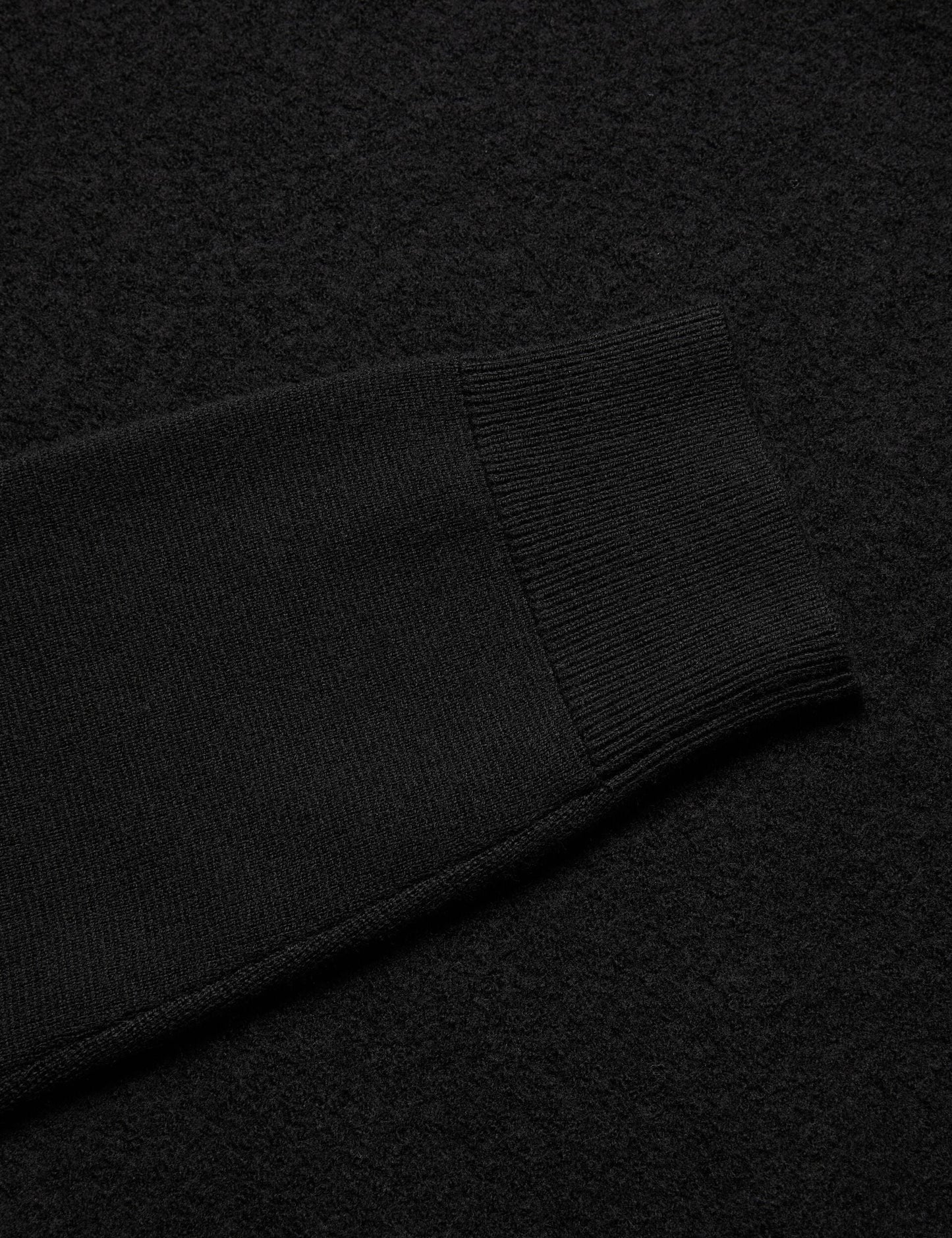 OLMSTE | BLACK