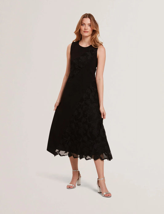 SLEEVELESS LACE APPLIQUE MIDI DRESS | RICH BLACK