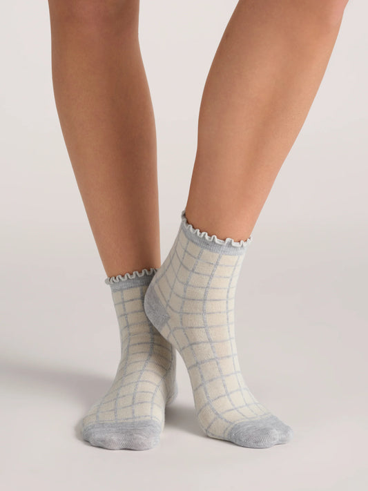 RUFFLE ANKLET | MID-GREY