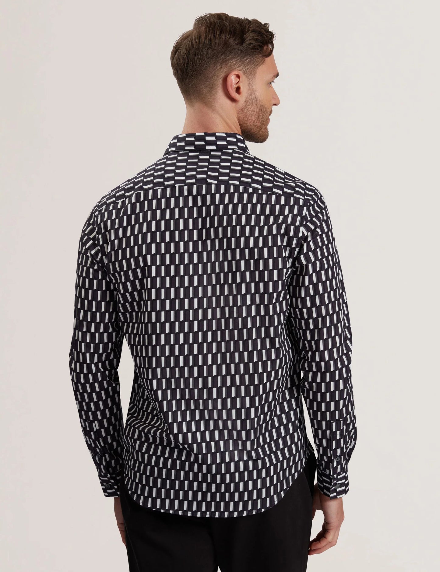 PEARSO | BLACK