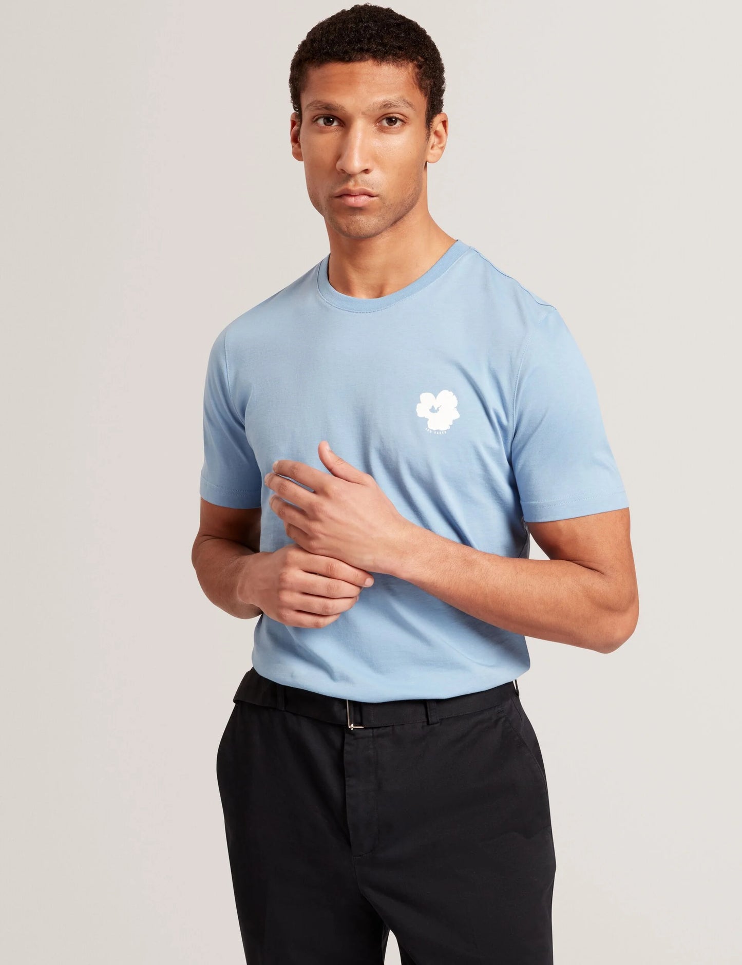 MANRIC | LT-BLUE