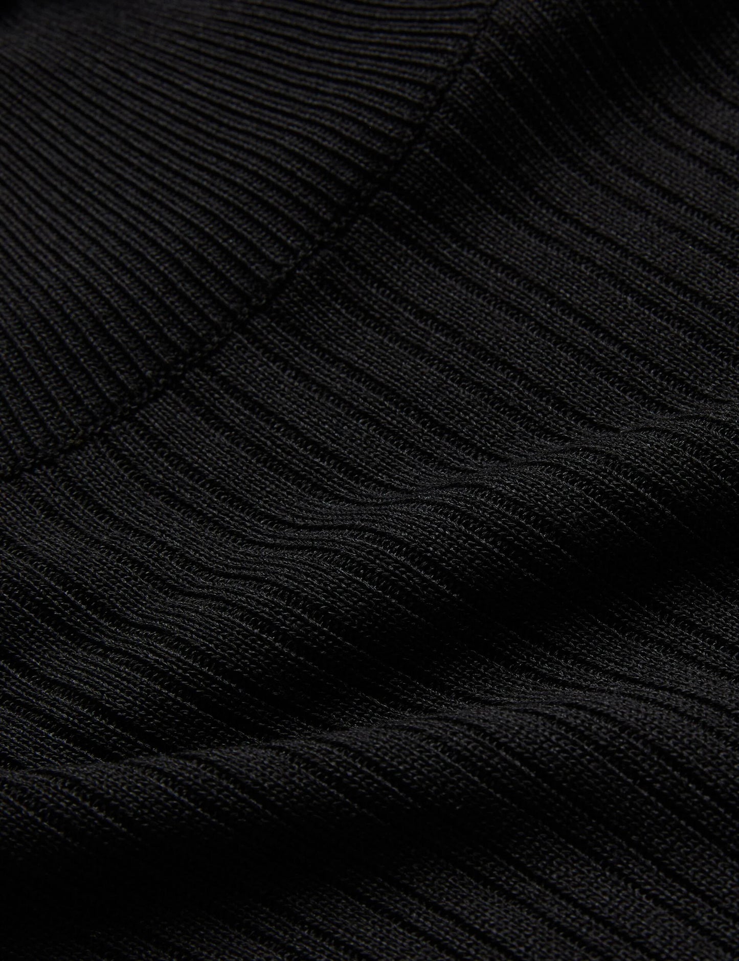 JANITTT | BLACK