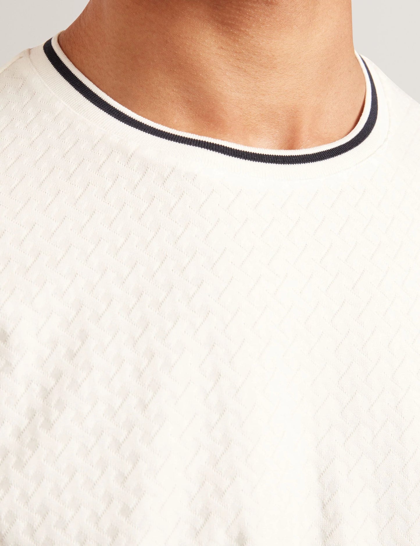HAGEN | WHITE