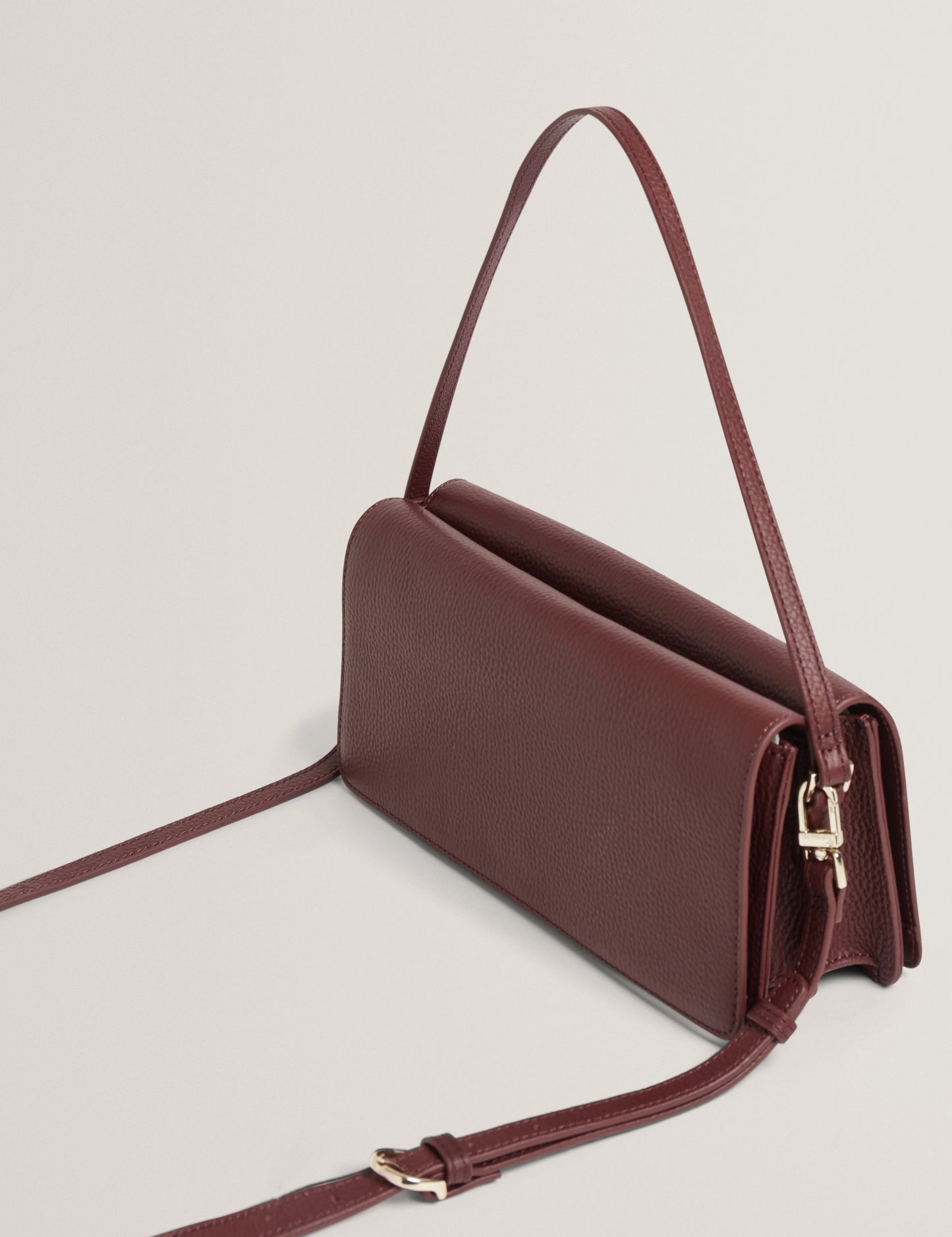 TWYYLA | OXBLOOD