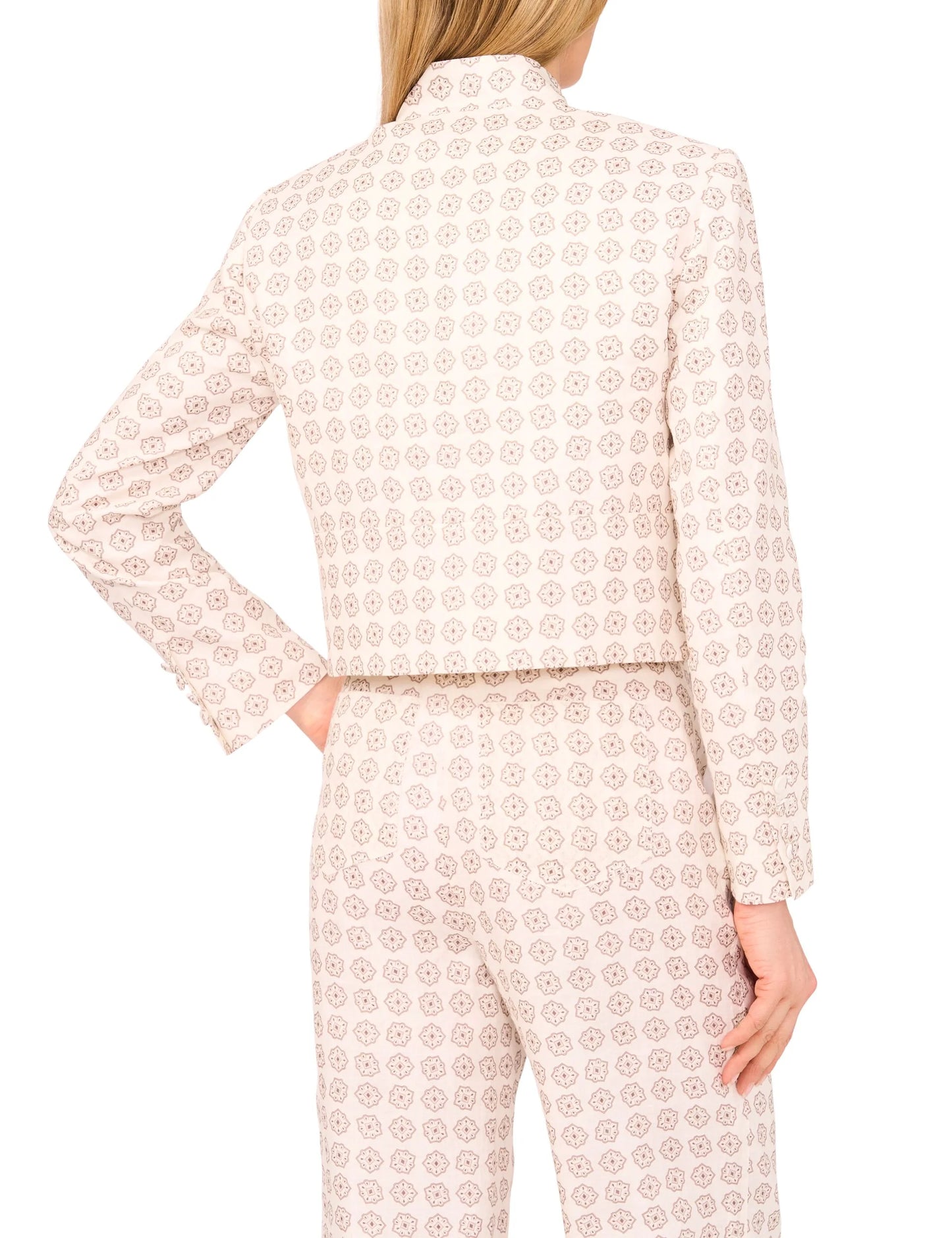 CROPPED STRUCTURED POCKET DETAIL JACKET | NEW IVORY