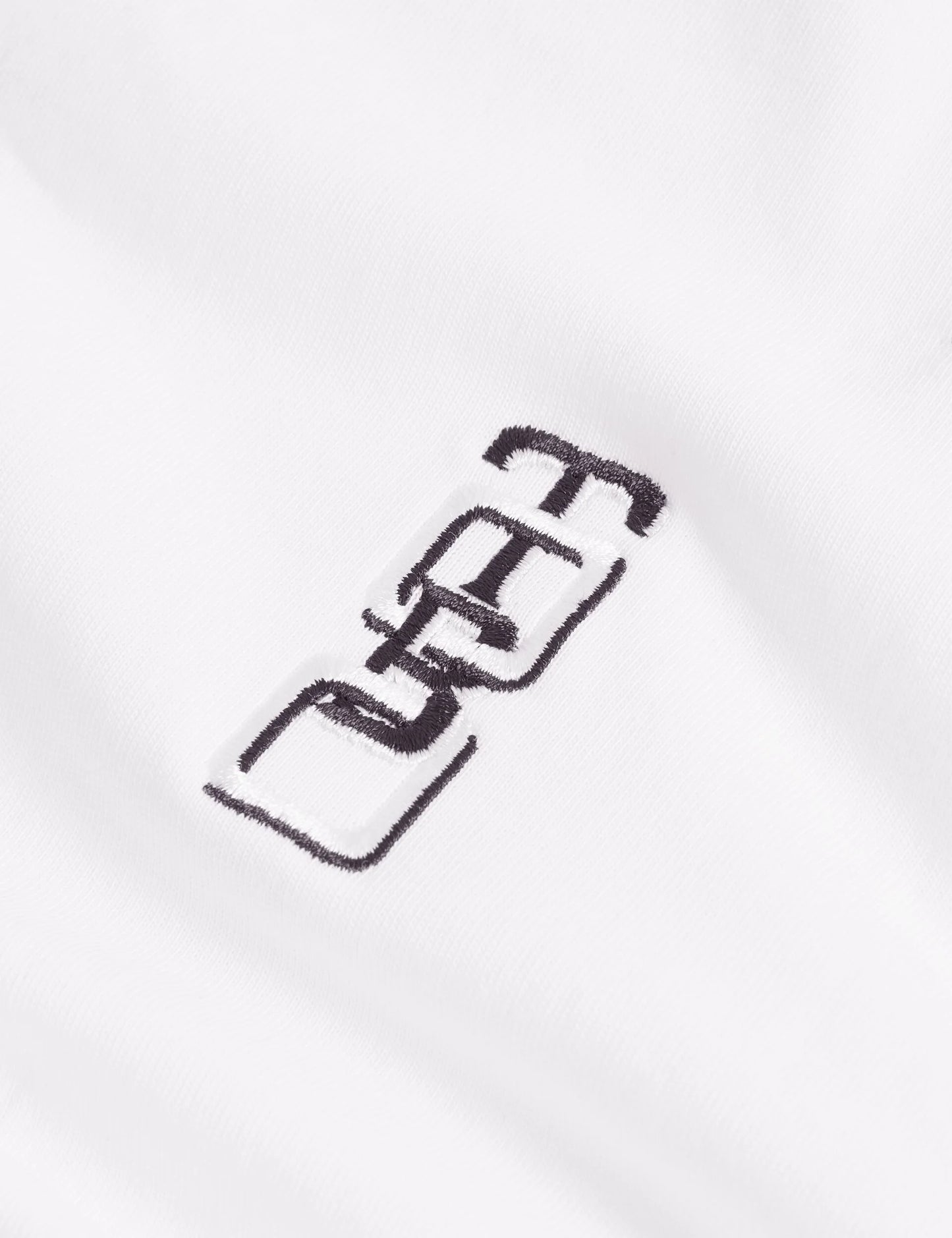 KUYRT | WHITE