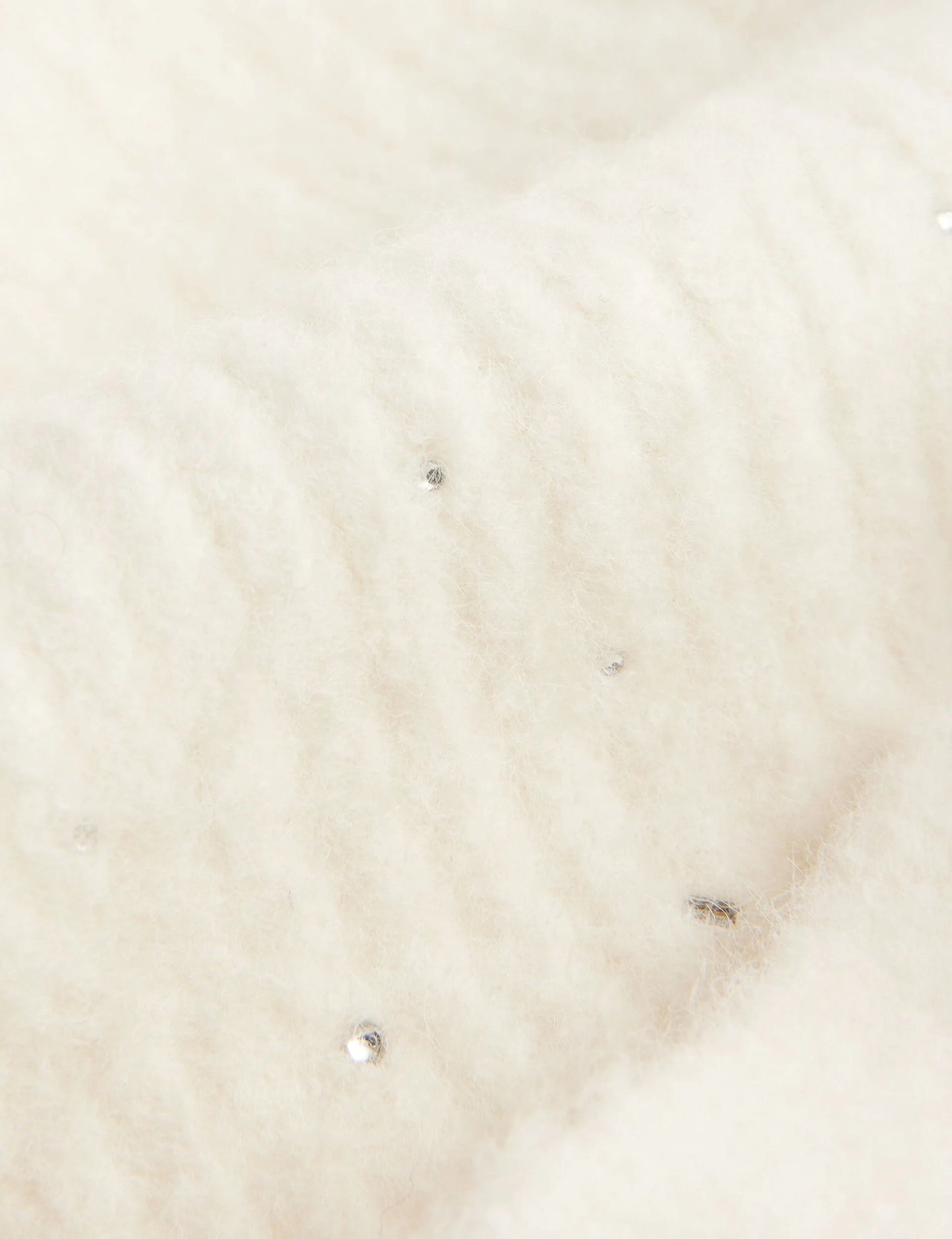 KERIISA | CREAM