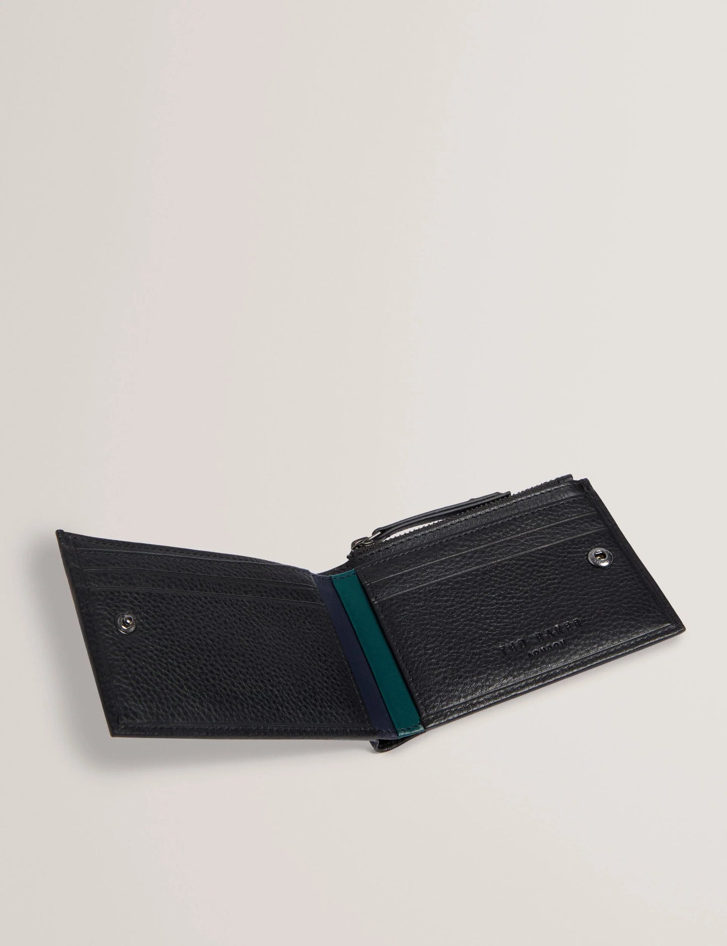 GRADY | BLACK