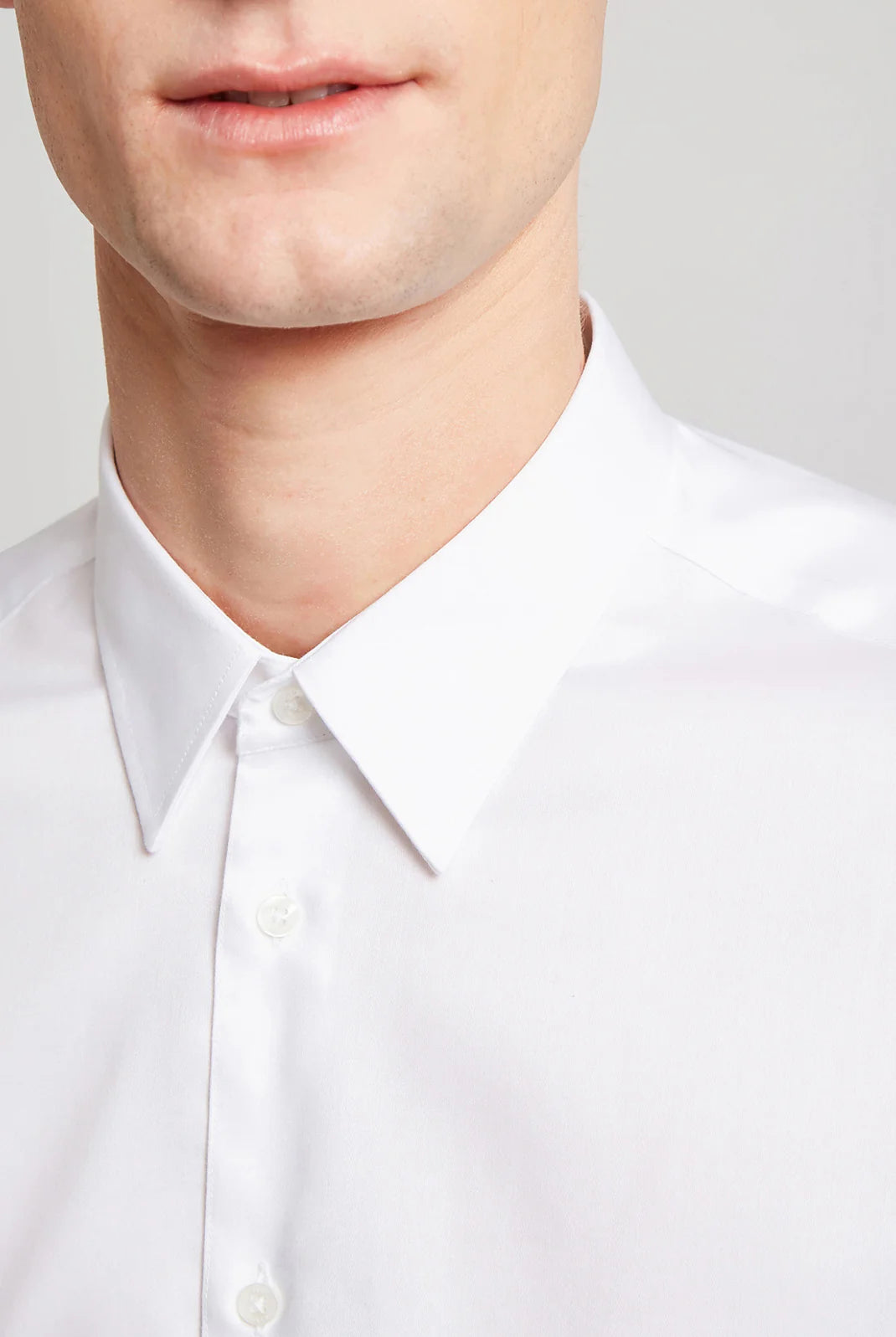 HOLMER | WHITE