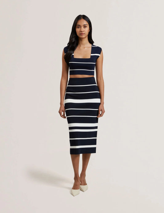 ELLLE | NAVY