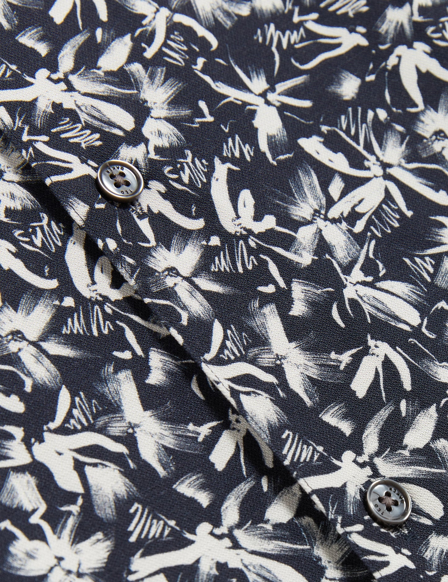 TAVARO | NAVY