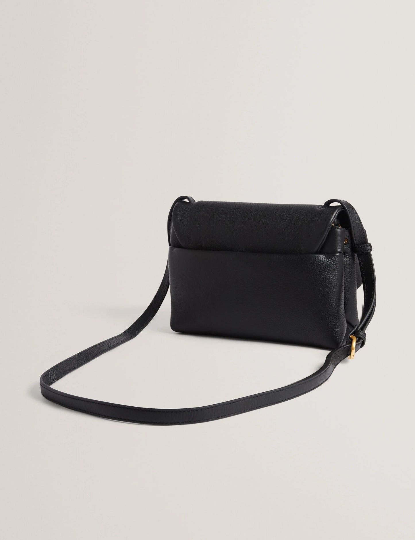 MARRISA | BLACK